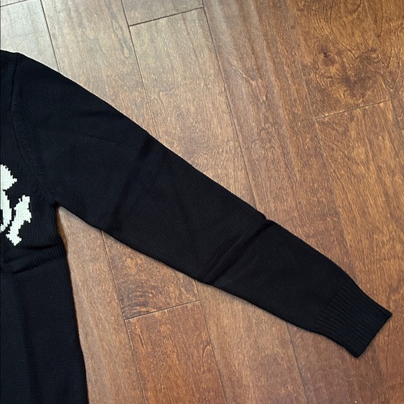 Key Street Black Crewneck Sweater with Bold Lettering, Size Small, NWT - Picture 4 of 12